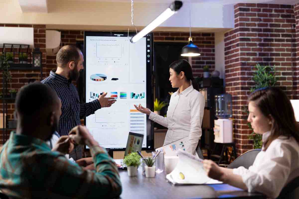 Why Eminentsoft Technologies Is the Top Mobile App Development Company in Dubai
